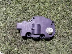 Моторчик заслонки печки BMW 5