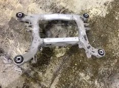 Подрамник BMW 5