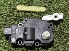 Моторчик заслонки печки BMW 5