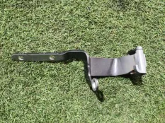 Петля крышки багажника Audi RS7