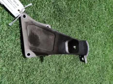 кронштейн двигателя BMW 7-Series