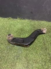 Рычаг подвески верхний Audi A4