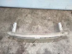 усилитель бампера Audi A4