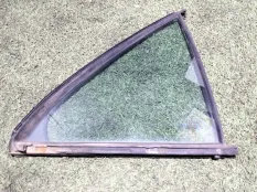 Форточка Mercedes-Benz C200