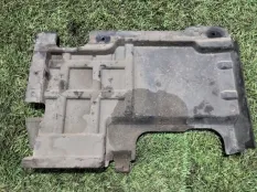 защита двигателя Mercedes-Benz C200