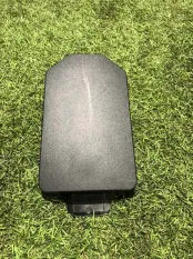 Крышка блока предохранителей Porsche Cayenne