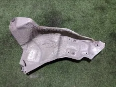 защитный экран Volkswagen Jetta
