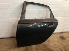 дверь Audi A6