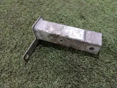 кронштейн усилителя Audi RS7