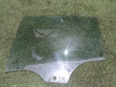 Стекло двери BMW 3