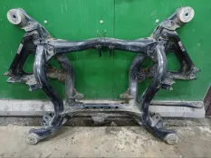 Подрамник Volkswagen Touareg