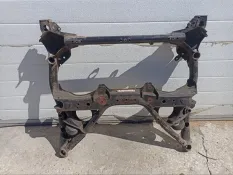 Подрамник BMW 3