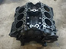 Блок цилиндров Land Rover Discovery
