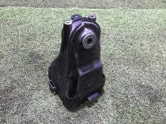 кронштейн двигателя Mercedes-Benz E class