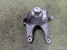 кронштейн двигателя Porsche Cayenne Turbo