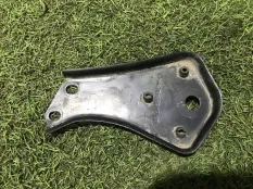 Кронштейн подрамника Mercedes-Benz E class