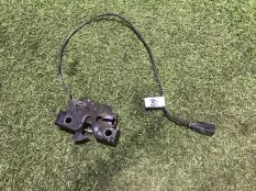 замок капота Volkswagen Jetta