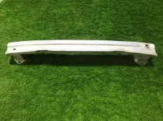 усилитель бампера BMW X1