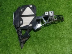 Кронштейн бампера Mercedes-Benz ML