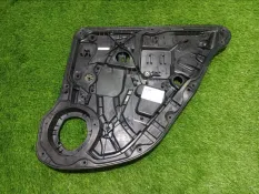 стеклоподъемник Mercedes-Benz ML