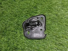 петля капота Audi RS6 Performance