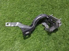 Петля крышки багажника Audi A6