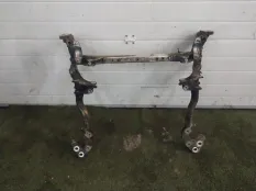 Подрамник Audi Q7