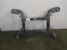 Подрамник Audi Q7