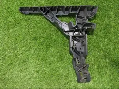 Кронштейн бампера Land Rover Velar