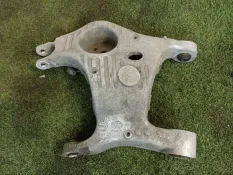 Рычаг подвески нижний Land Rover Velar