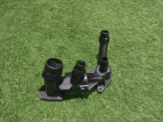 Корпус термостата BMW 7