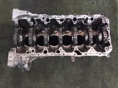 Блок цилиндров BMW 7