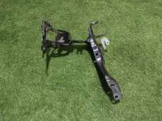 Кронштейн фары BMW 7