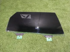 Стекло двери Audi Q7