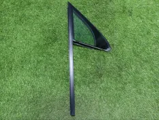 форточка двери Audi Q7