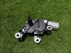 Мотор стеклоочистителя Audi Q7