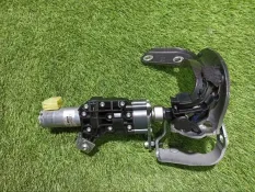 Петля крышки багажника Audi Q7