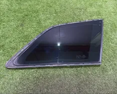 Форточка Audi Q7