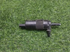 насос омывателя фар Audi Q7