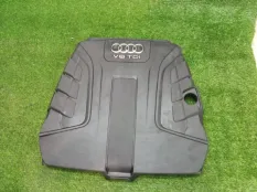 Декоративная крышка двигателя. Audi Q7
