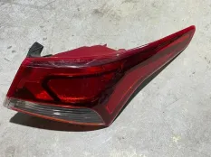 фонарь внешний Hyundai Solaris