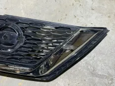 решетка радиатора Nissan Qashqai