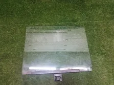 Стекло двери АЗЛК(Москвич) 412