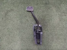 педаль тормоза BMW X6