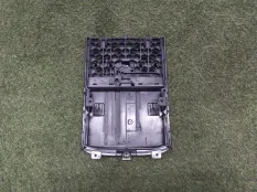 Накладка центральной консоли BMW 5 G30 LCI