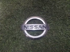 эмблема NISSAN X-TRAIL