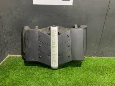 корпус воздушного фильтра Mercedes-Benz CLK 500