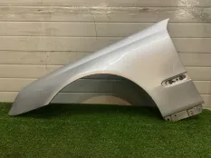 крыло Mercedes-Benz CLK 500