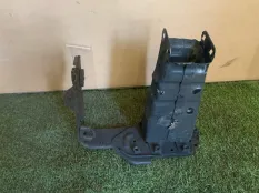 Кронштейн усилителя бампера Mercedes-Benz CLK 500