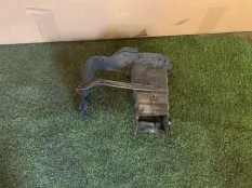 Кронштейн усилителя бампера Mercedes-Benz CLK 500